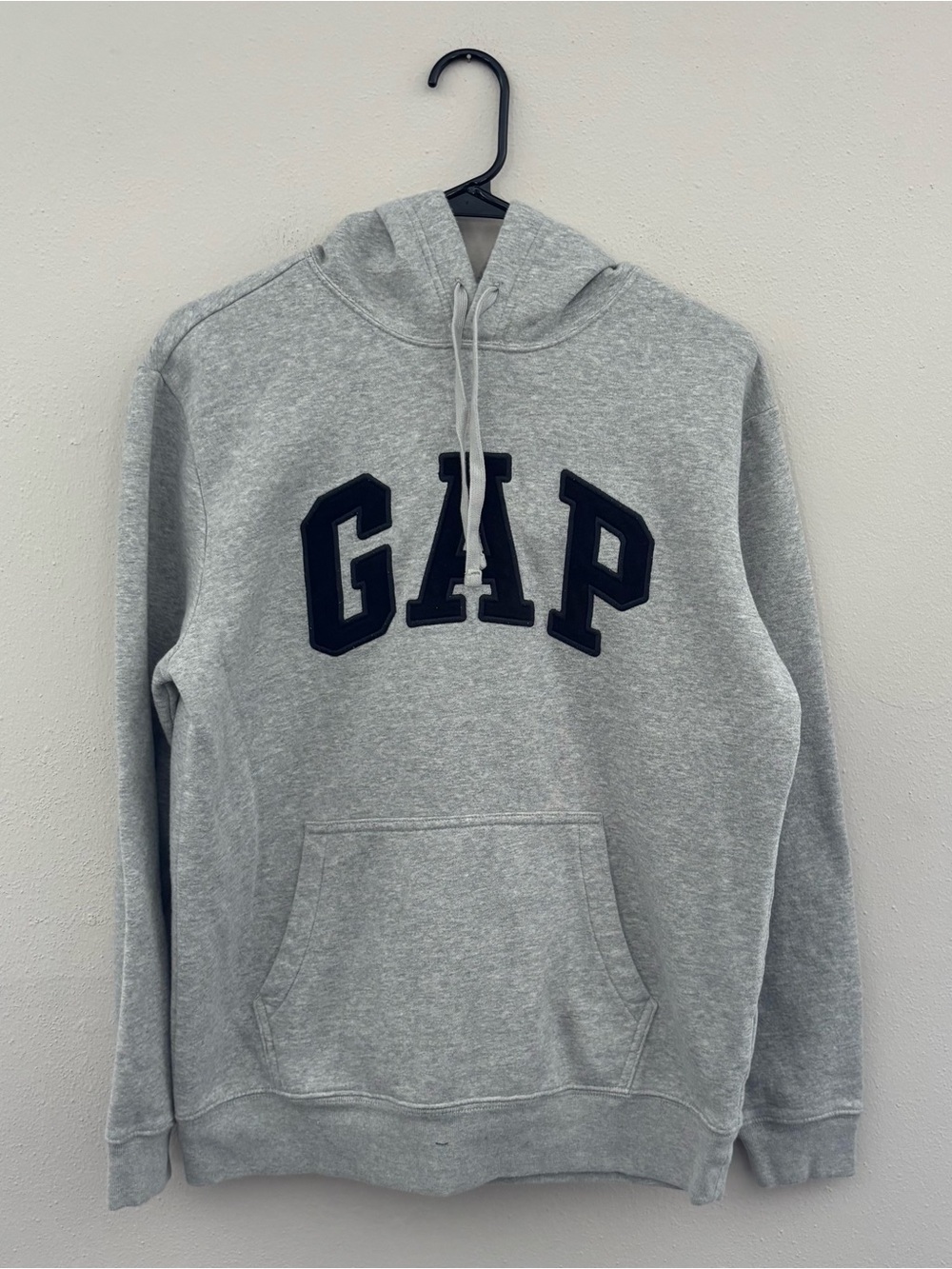 GAP Men's Gray Pullover Hoodie Sweatshirt